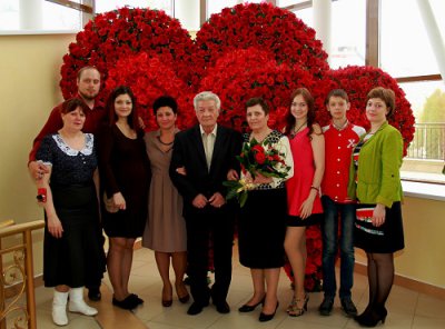 3 июня во Дворце торжеств праздновали свой золотой юбилей, супруги Араповы Александр Михайлович и Мария Георгиевна!