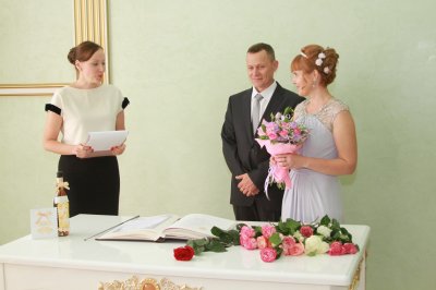 10 июля 2015 года во Дворце торжеств отпраздновали свой серебряный юбилей супруги Бобенко, Александр Борисович и Жанна Анатольевна