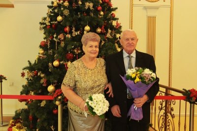 25 декабря  2015 года во Дворце торжеств отпраздновали свой золотой юбилей супруги Доровских , Юрий Петрович и Светлана Зиновьевна.
