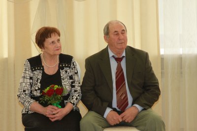 05 мая 2016 года во Дворце торжеств отпраздновали свой изумрудный юбилей супруги Павлович Петр Михайлович и Вера Ивановна