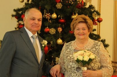 17 декабря 2016 года отметили золотой юбилей супруги Мироновы Владимир Григорьевич и Нина Николаевна