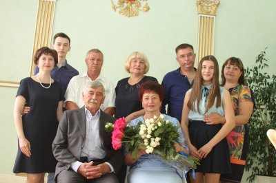 21 июля 2017 года  отметили сапфировый юбилей супруги Гневановы