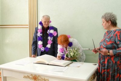 5 марта во Дворце торжеств отметили золотой юбилей супруги Юнаш