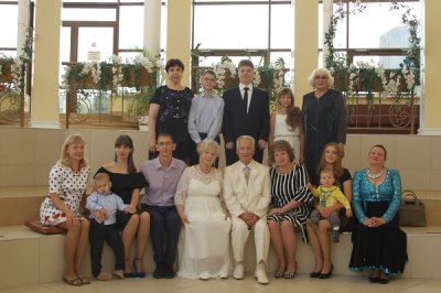 21 августа во Дворце торжеств отметили золотой юбилей супруги Костровы