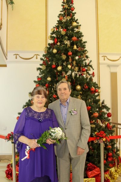 04 декабря 2018 года во Дворце торжеств отметили бриллиантовый юбилей супруги Гурины