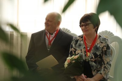 26 апреля во Дворце торжеств отметили золотой юбилей супруги Снегиревы