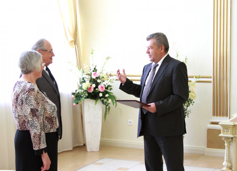 2 июля 2013 года состоялась золотая свадьба, Супруги Мовчан Борис Яковлевич и Анна Николаевна.