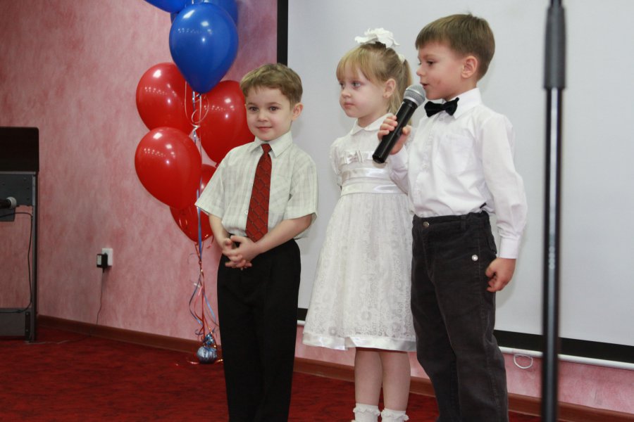 Ты-мать. Ты-жизнь. Ты-символ красоты.