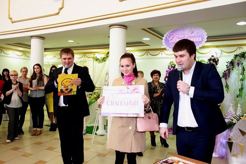 13 и 14 апреля 2014 года во Дворце торжеств состоялась ежегодная ярмарка свадебных и праздничных товаров и услуг!