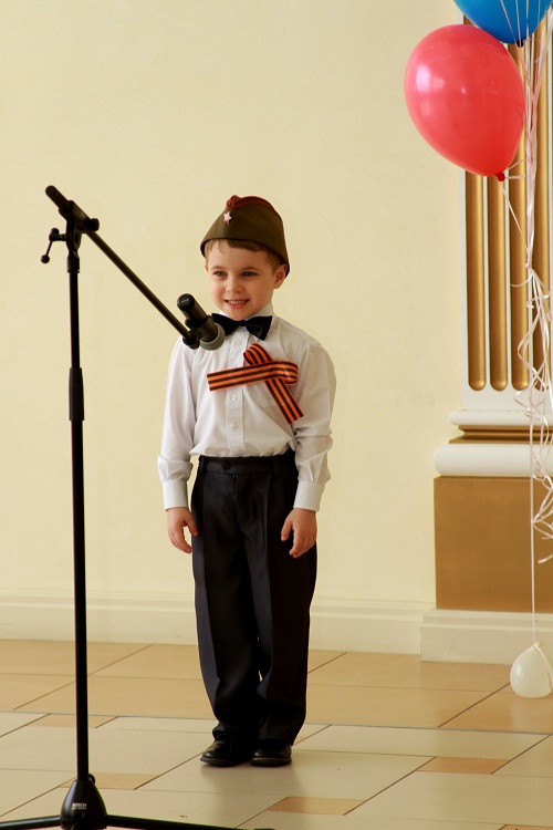 06.05.2014 года в 11ч. 00 мин. В МБУ «Дворец торжеств» состоялась встреча с ветеранами, приуроченная к празднованию 69-тилетия Победы в Великой Отечественной Войне. 06.05.2014 года в 11ч. 00 мин. В МБУ «Дворец торжеств» состоялась встреча с ветеранами, приуроченная к празднованию 69-тилетия Победы в Великой Отечественной Войне.