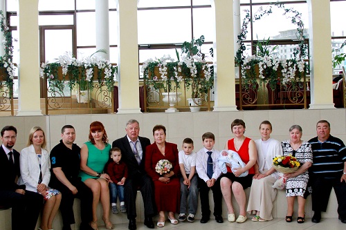 1 июля во Дворце торжеств праздновали свой золотой юбилей, супруги Лыхины Николай Дмитриевич и Любовь Константиновна! 1 июля во Дворце торжеств праздновали свой золотой юбилей, супруги Лыхины Николай Дмитриевич и Любовь Константиновна!