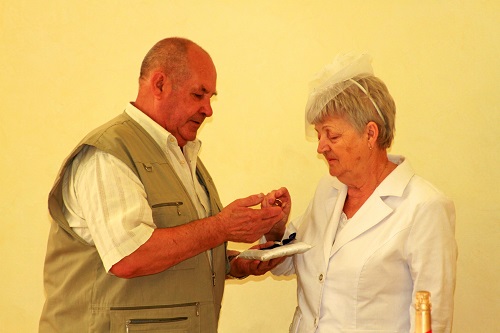 08 июля 2014 года во Дворце торжеств, отпраздновали свой золотой юбилей, супруги Пугачевы Анатолий Васильевич и Лариса Константиновна! 08 июля 2014 года во Дворце торжеств, отпраздновали свой золотой юбилей, супруги Пугачевы Анатолий Васильевич и Лариса Константиновна!