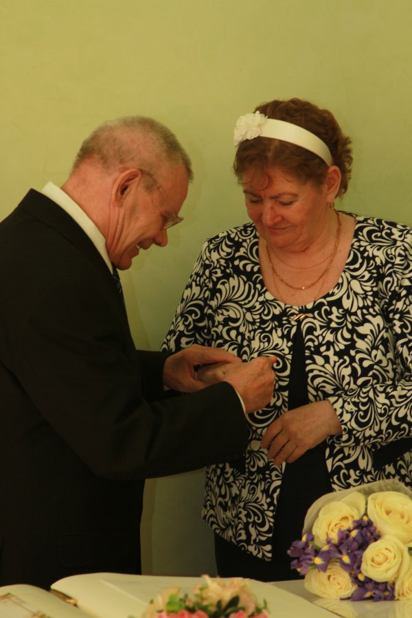 17 октября 2014 года во Дворце торжеств, отпраздновали свой золотой юбилей ,супруги Юмины Анатолий Иванович и Раиса Петровна!