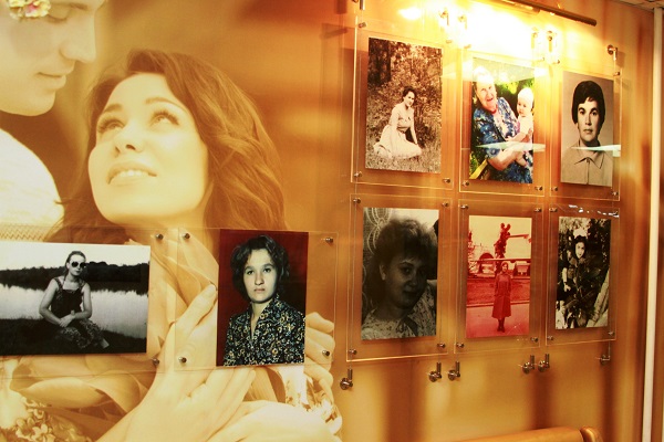 С 25 по 29 ноября 2014 года во Дворце торжеств прошла  акция под названием «Самая самая мама…».