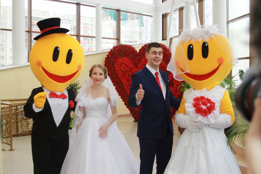 14 февраля Дворец торжеств отпраздновал день Святого Валентина