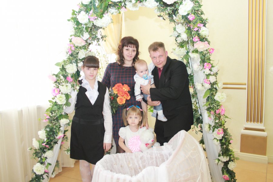 19 марта  в большом зале Дворца торжеств прошел праздник- День Аиста!