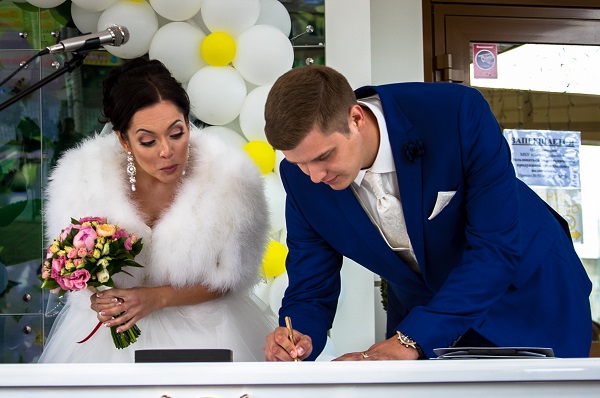 Массовая регистрация браков