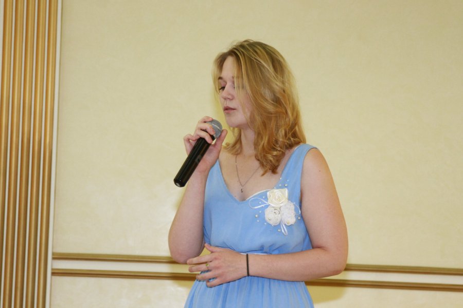 18 августа 2015 года во Дворце торжеств отметили свой фарфоровый юбилей семья Конышевых