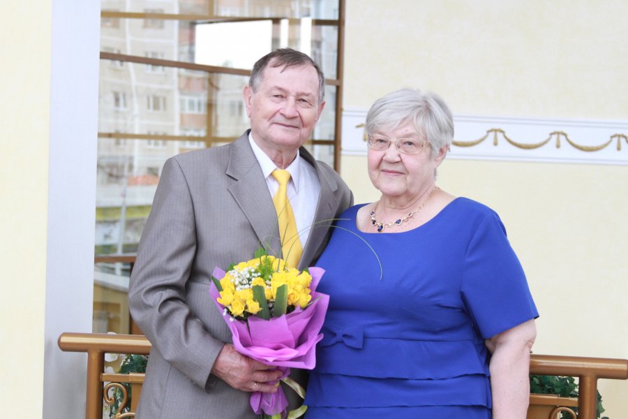 19 августа 2015 года во Дворце торжеств отметили свой золотой юбилей супруги  Киселевы, Виктор Тимофеевич и  Людмила Павловна.