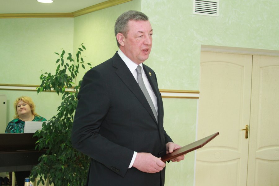 25 февраля отпраздновали свой золотой юбилей супруги Меркурьевы Валентин Евлампиевич и Валентина Семеновна 25 февраля отпраздновали свой золотой юбилей супруги Меркурьевы Валентин Евлампиевич и Валентина Семеновна