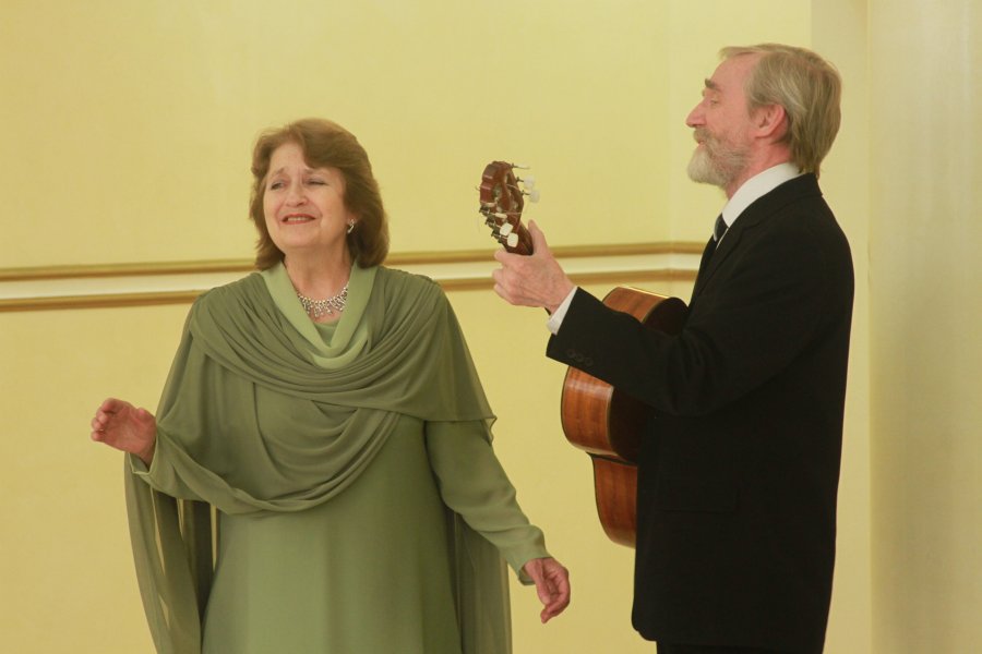 4 марта отпраздновали свой золотой юбилей супруги Немановы Виктор Николаевич и Валентина Николаевна