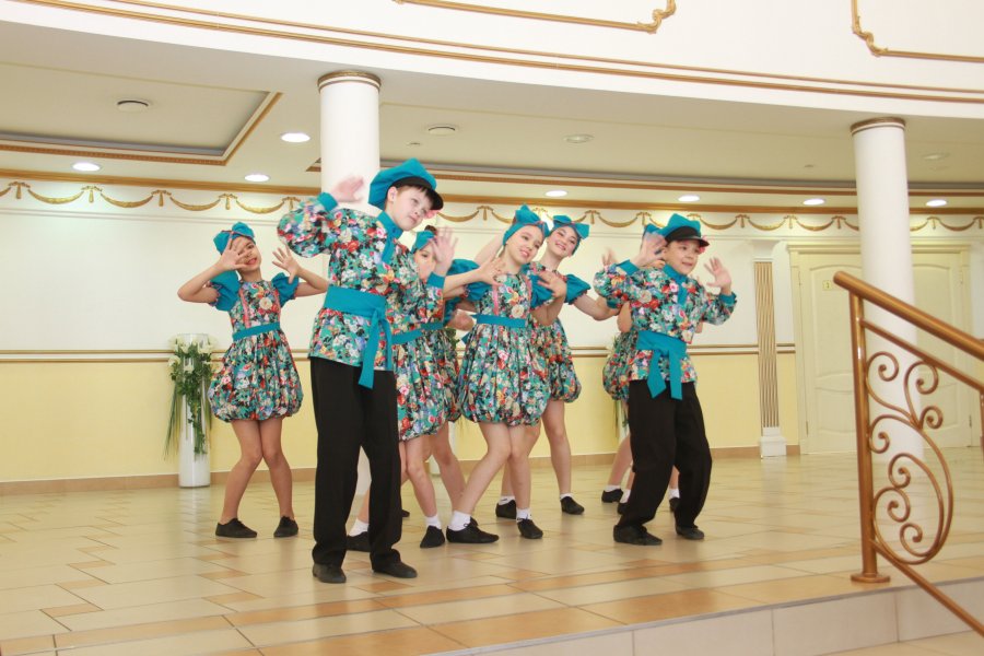 07 мая 2016 года во Дворце торжеств прошло мероприятие Красная горка