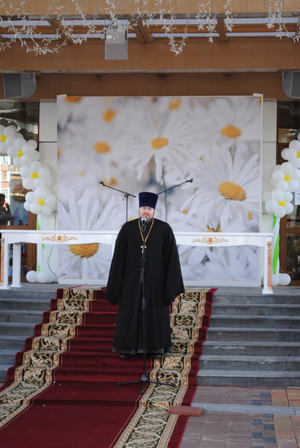 08.07. 2016 года во Дворце торжеств состоялась массовая регистрация браков