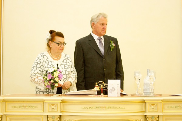 22 октября 2016 года отпраздновали  золотой юбилей супруги Ковальчук Анатолий Константинович и Александра  Степановна