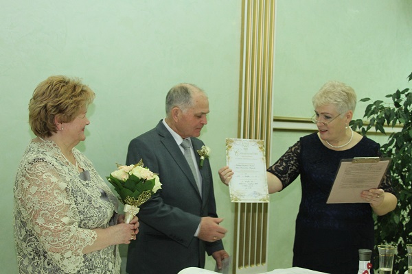 17 декабря 2016 года отметили золотой юбилей супруги Мироновы Владимир Григорьевич и Нина Николаевна