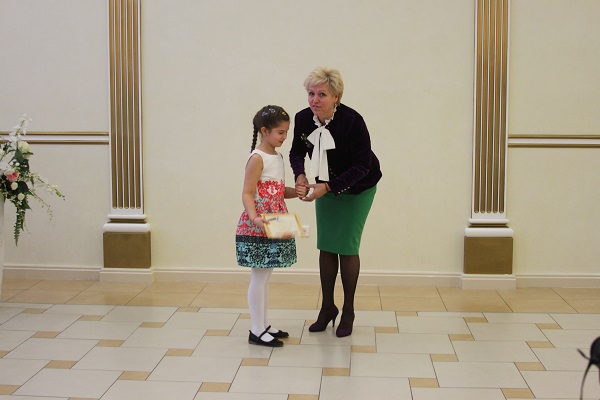 Подведены итоги городского конкурса поздравлений