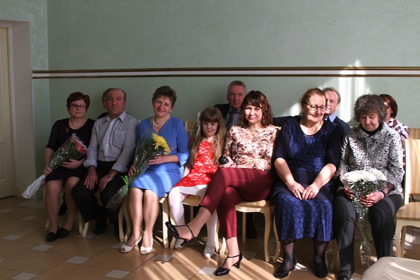 20 мая  2017 года во Дворце торжеств отметили свой золотой юбилей супруги Самардак