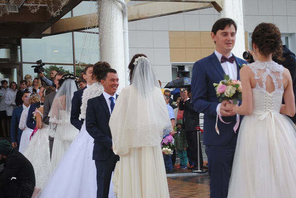 Массовая регистрация брака