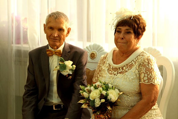 14 октября 2017 года отметили золотой юбилей супруги Скуратовы 14 октября 2017 года отметили золотой юбилей супруги Скуратовы