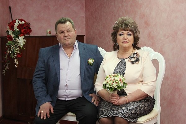 3 февраля 2018 года во Дворце торжеств отметили хрустальный юбилей супруги Шарниловы