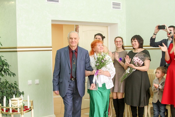 5 марта во Дворце торжеств отметили золотой юбилей супруги Юнаш