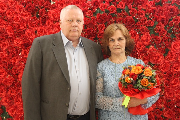 30 мая 2018 годаво Дворце торжеств отпраздновали золотой юбилей супруги Малышкины