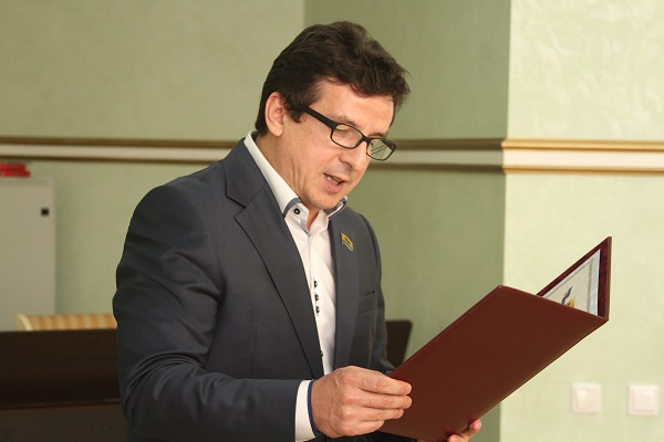 7 сентября во Дворце торжеств отметили золотой юбилей супруги Галимовы