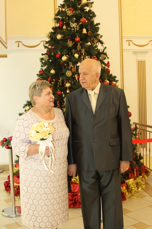 08 декабря 2018 года во Дворце торжеств отметили золотой юбилей супруги Константиновы. 