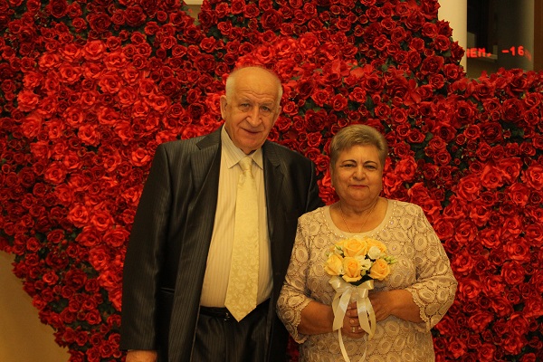 08 декабря 2018 года во Дворце торжеств отметили золотой юбилей супруги Константиновы. 
