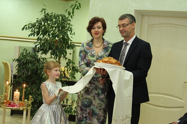 12  декабря 2018 года во Дворце торжеств отметили золотой юбилей супруги Новиковы