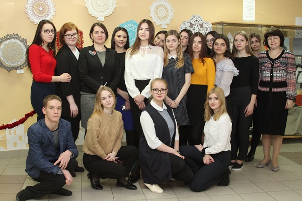 Персональная выставка Н.П.Алешковой Персональная выставка Н.П.Алешковой