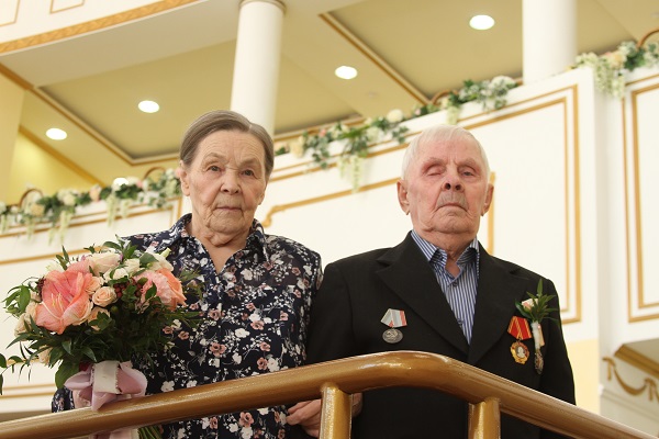 28 февраля отметили железный юбилей супруги Пятыгины