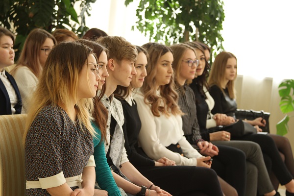 Диалоги о семейных ценностях