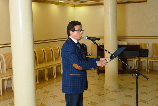 26 октября во Дворце торжеств отметили бриллиантовый  юбилей супруги Сысоевы