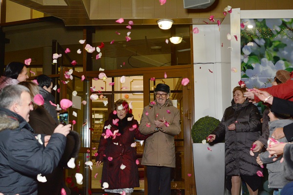 26 октября во Дворце торжеств отметили бриллиантовый  юбилей супруги Сысоевы