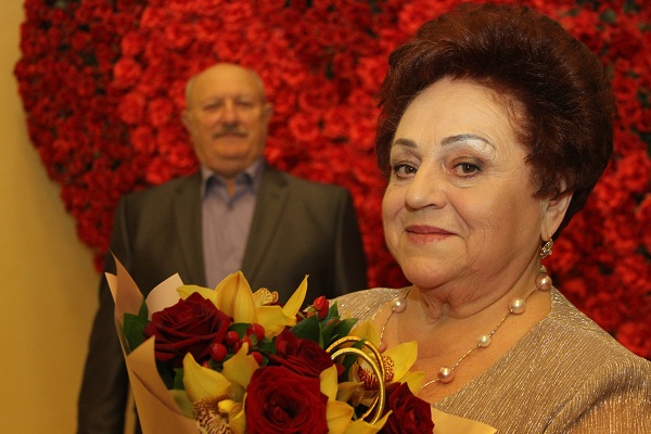 9 ноября во Дворце торжеств отметили золотой юбилей супруги Мацюк 9 ноября во Дворце торжеств отметили золотой юбилей супруги Мацюк