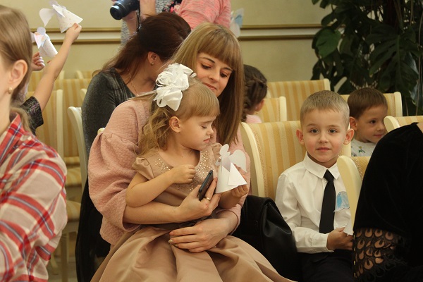 ДЕНЬ МАТЕРИ