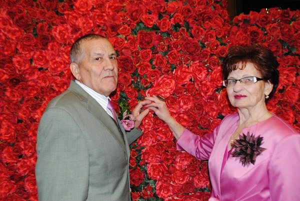 20 декабря во Дворце торжеств отметили золотой юбилей супруги Нургалеевы