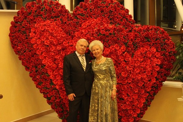 30 ноября отметили золотой юбилей супруги Поповы