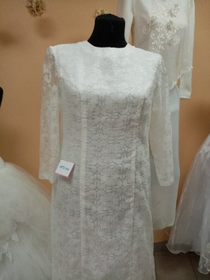 Выставка свадебных ретро-платьев   и аксессуаров